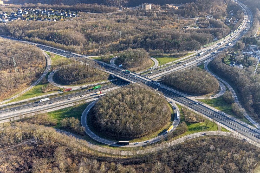 Luftbild Hagen - Verkehrsführung am Autobahnkreuz der BAB A11 - A42 im Ortsteil Herbeck in Hagen im Bundesland Nordrhein-Westfalen, Deutschland