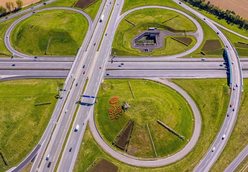Luftbild Kamen - Verkehrsführung am Autobahnkreuz der BAB A1 A2 Kamener Kreuz in Kamen im Bundesland Nordrhein-Westfalen, Deutschland
