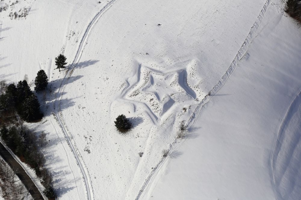 Luftbild Kleines Wiesental - Verschneite Barockschanze beim Ortsteil Neuenweg in Kleines Wiesental im Bundesland Baden-Württemberg