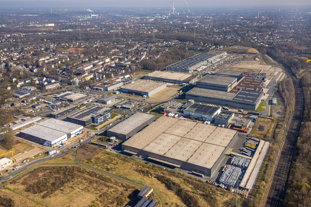 Luftaufnahme Gelsenkirchen - Verteilzentrum auf dem Gelände der WHEELS Logistics GmbH & Co. KG in Gelsenkirchen im Bundesland Nordrhein-Westfalen, Deutschland