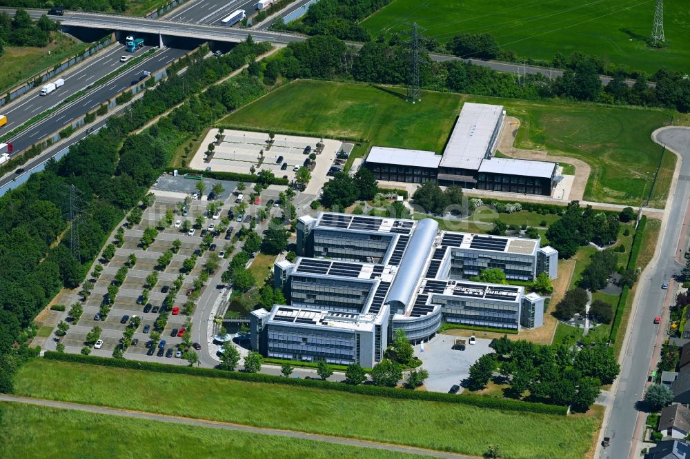 Peine aus der Vogelperspektive: Verwaltungsgebäude Bundesgesellschaft für Endlagerung mbH (BGE) in Peine im Bundesland Niedersachsen, Deutschland