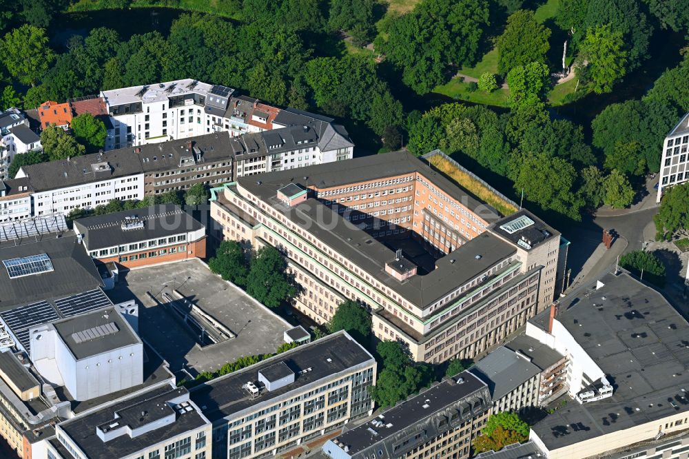 Luftaufnahme Bremen - Verwaltungsgebäude Finanzamt im Ortsteil Bahnhofsvorstadt in Bremen, Deutschland