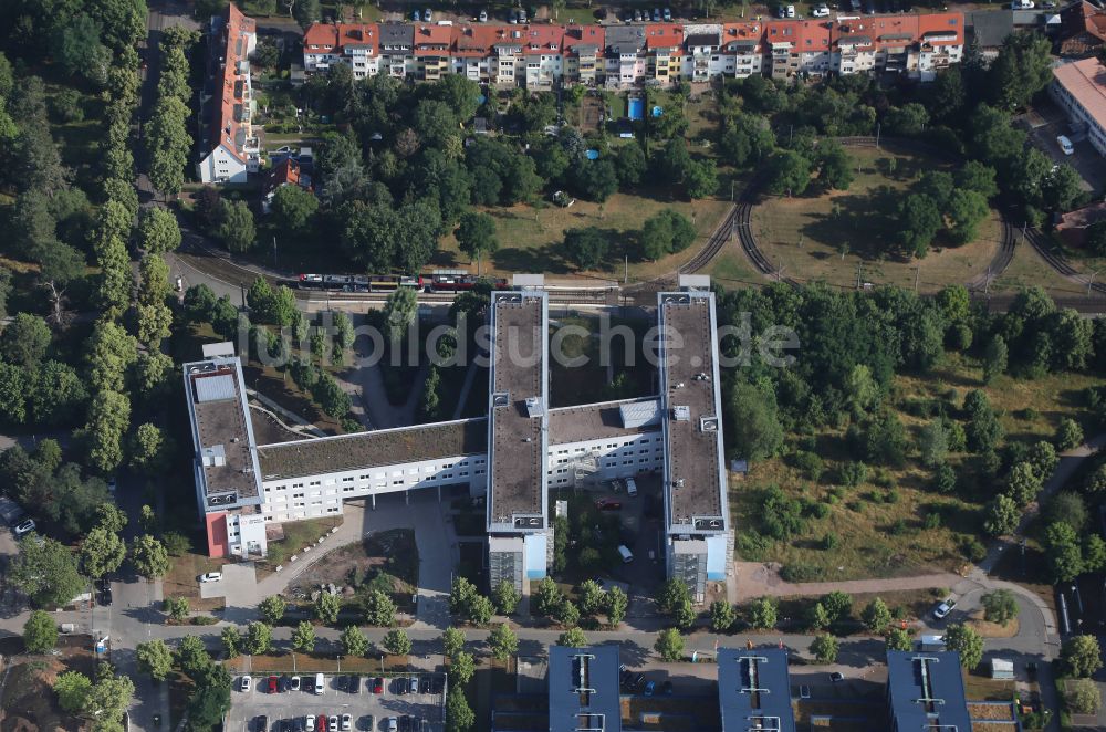 Luftaufnahme Erfurt - Verwaltungsgebäude des Jobcenter Erfurt im Ortsteil Daberstedt in Erfurt im Bundesland Thüringen, Deutschland