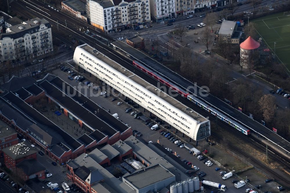 Luftaufnahme Hamburg - Verwaltungsgebäude der staatlichen Behörde Eisenbahn-Bundesamt in Hamburg, Deutschland