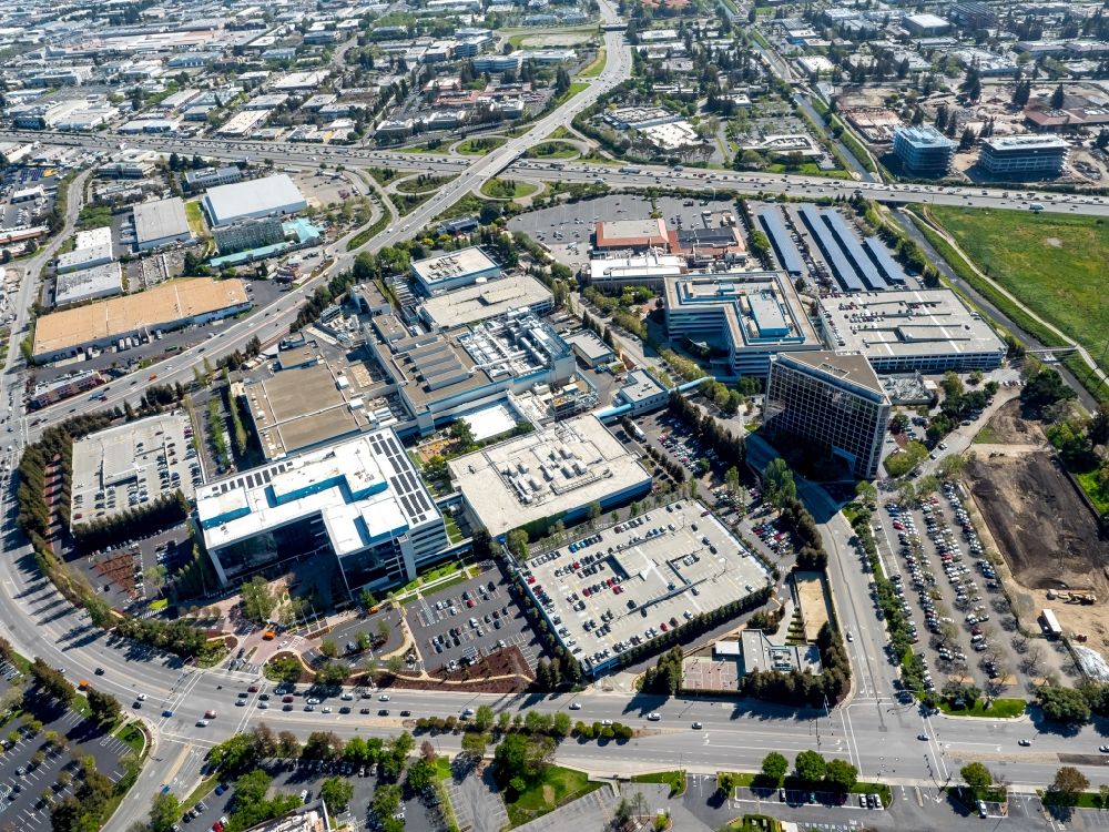 Luftbild Santa Clara - Verwaltungsgebäude des Unternehmens Intel Hauptverwaltung und der Vishay Americas inc. Broadcom ca technologies Santa Clara in Silicon Valley in Kalifornien in den USA