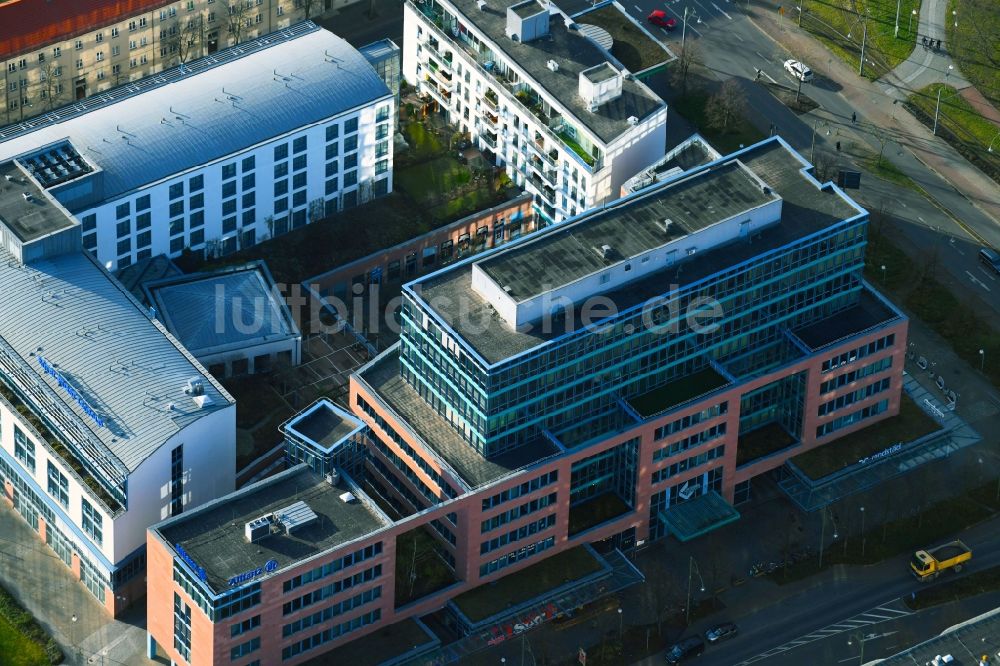Luftaufnahme Dessau-Roßlau - Verwaltungsgebäude des Versicherungs- Unternehmens ALLIANZ in Dessau-Roßlau im Bundesland Sachsen-Anhalt, Deutschland