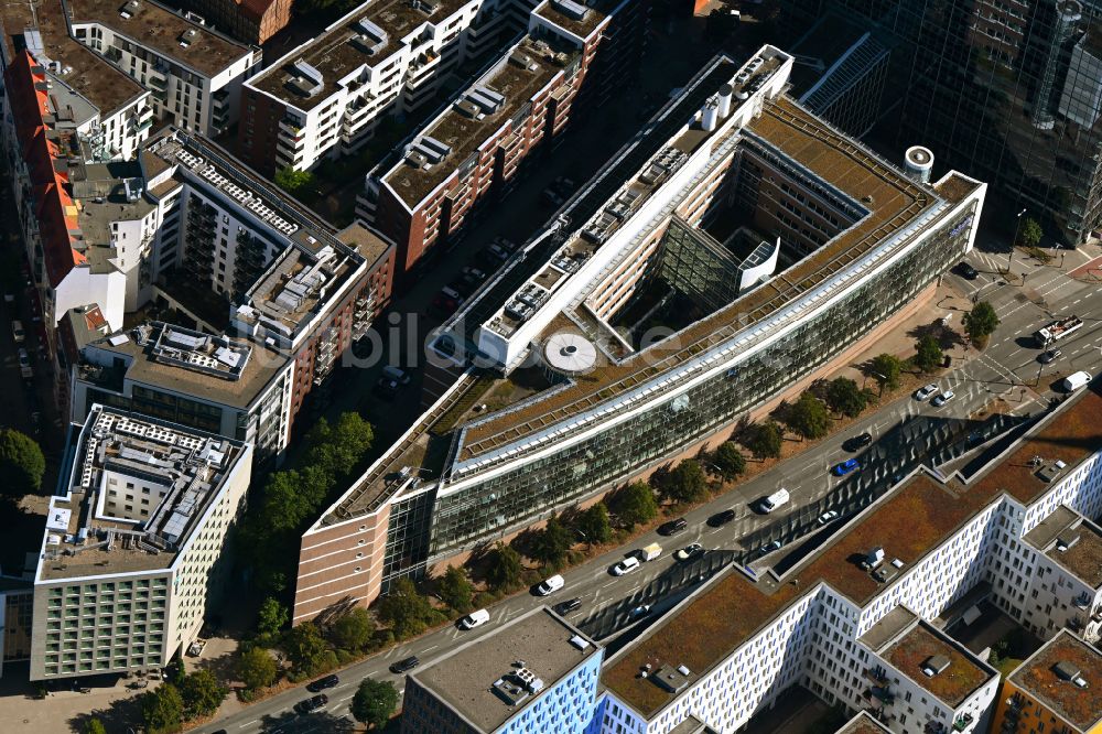 Luftbild Hamburg - Verwaltungsgebäude des Versicherungs- Unternehmens Basler Versicherungen zwischen Neuer Steinweg und Ludwig-Erhard-Straße in Hamburg, Deutschland