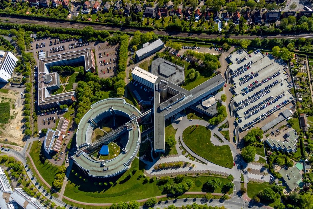 Münster von oben - Verwaltungsgebäude des Versicherungs- Unternehmens Deutsche Rentenversicherung in Münster im Bundesland Nordrhein-Westfalen, Deutschland