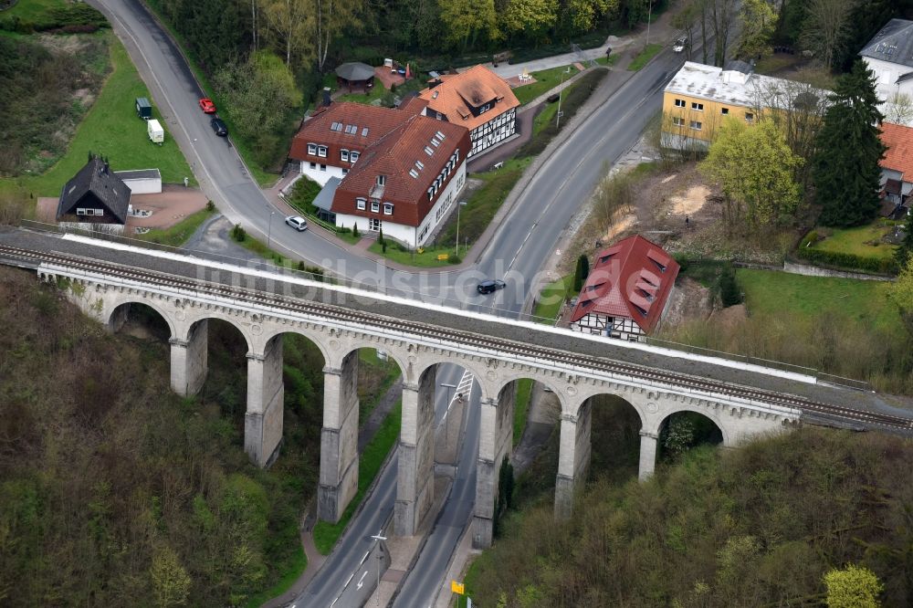 Luftaufnahme Greene - Viadukt des Bahn- Brückenbauwerk in Greene im Bundesland Niedersachsen