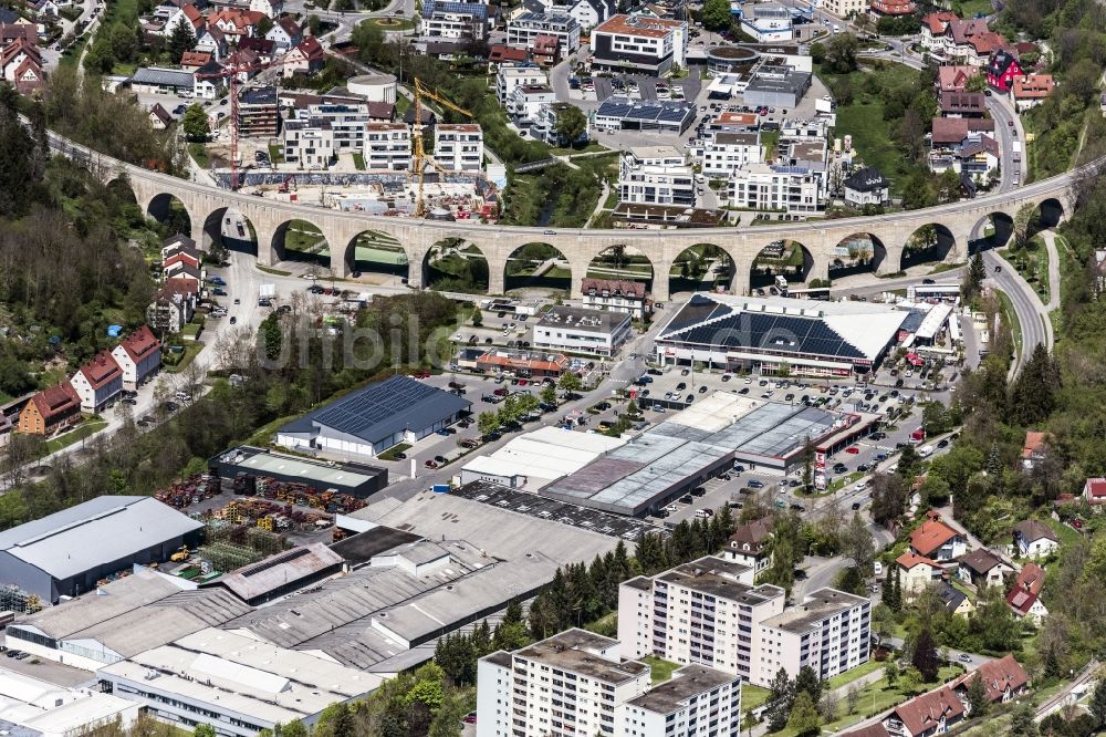 Luftbild Nagold - Viadukt der Schnellstraße B28 in Nagold im Bundesland Baden-Württemberg, Deutschland