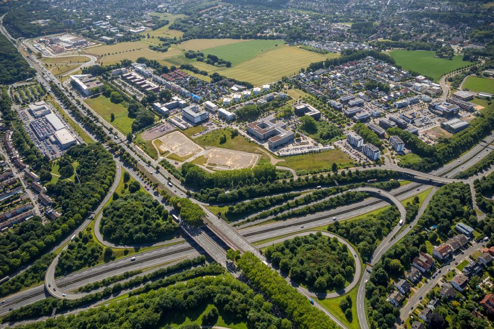 Luftaufnahme Dortmund - Viadukt der Schnellstraße Stadtkerne Ost in Dortmund im Bundesland Nordrhein-Westfalen, Deutschland