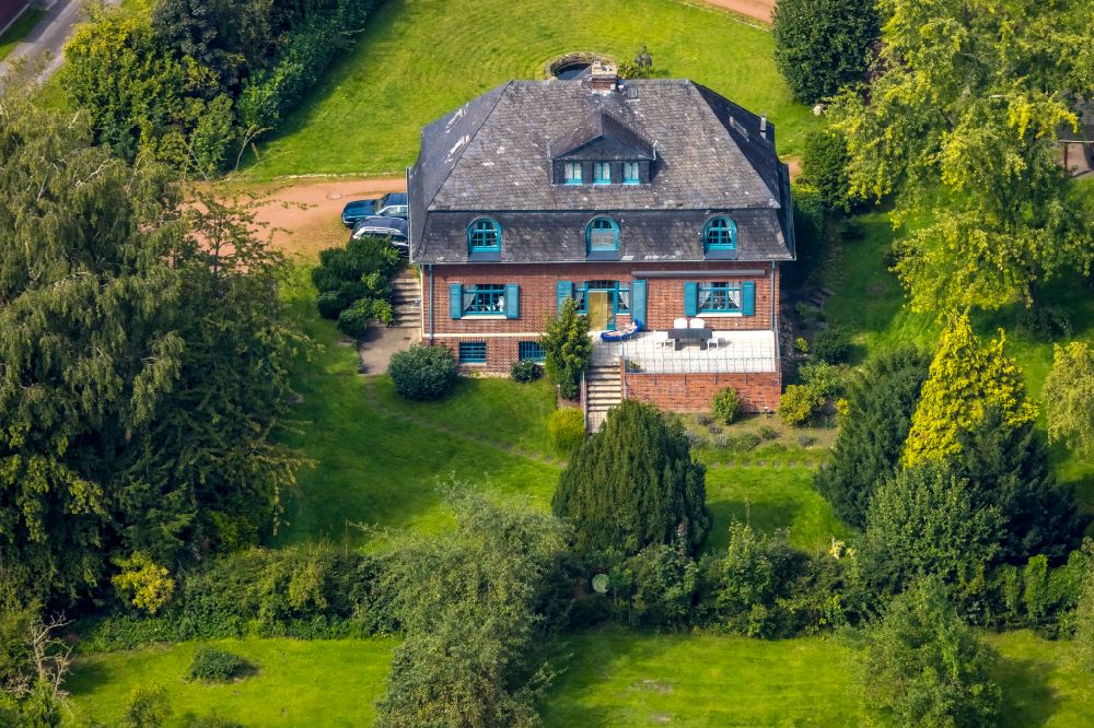 Luftbild Hamm - Villa Einfamilienhaus in Hamm im Bundesland Nordrhein-Westfalen, Deutschland