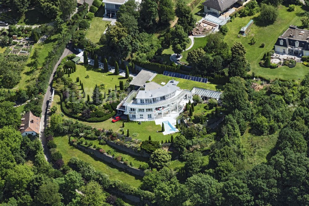 Luftaufnahme Linz - Villa Einfamilienhaus in Linz in Oberösterreich, Österreich
