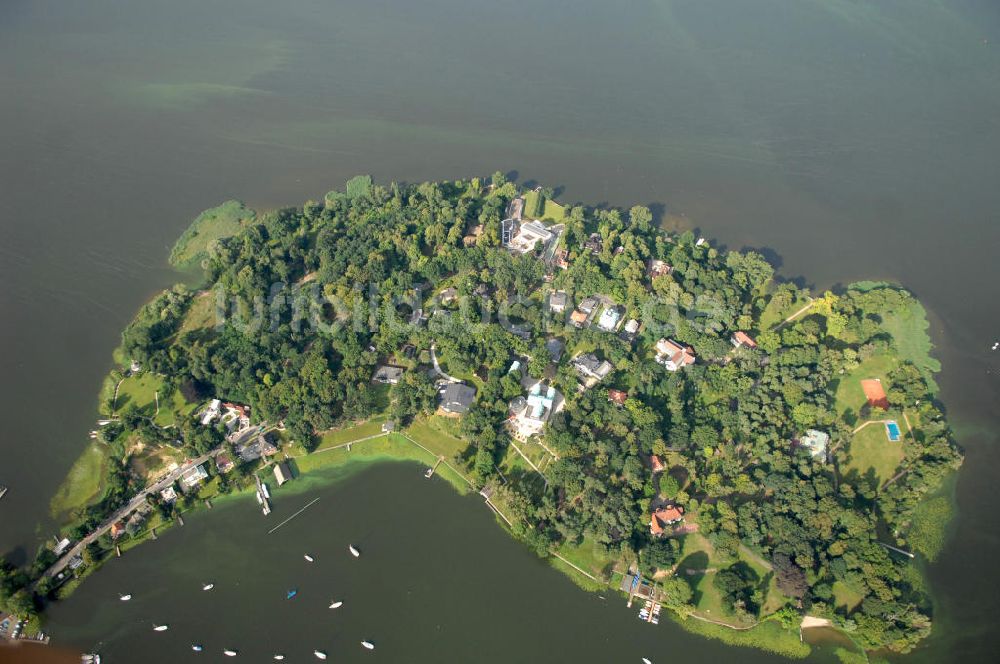 Luftbild Berlin - Villa Neubau auf der Insel Schwanenwerder