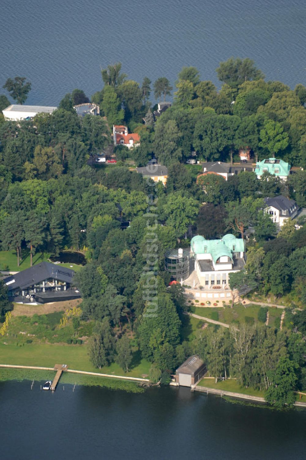 Luftbild Berlin - Villa Neubau auf der Insel Schwanenwerder