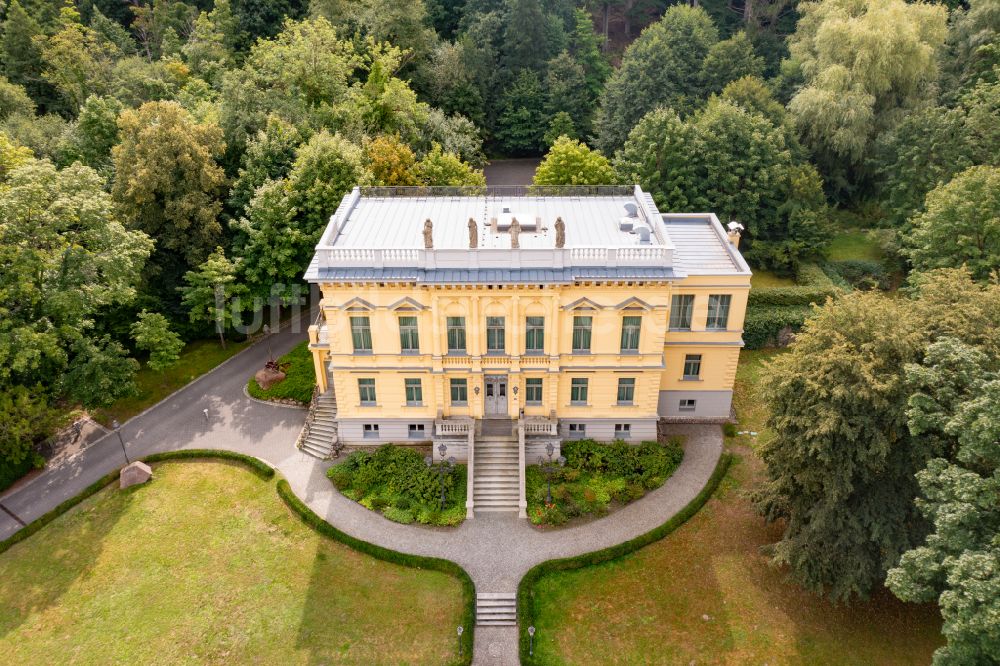 Luftaufnahme Eberswalde - Villa Standesamt Märchenvilla in Eberswalde im Bundesland Brandenburg, Deutschland