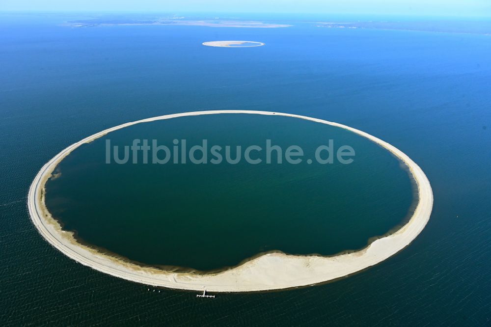 Luftaufnahme Swinemünde - Vogelschutzinsel auf der Wasseroberfläche des Stettiner Haff in Swinemünde in Woiwodschaft Westpommern, Polen