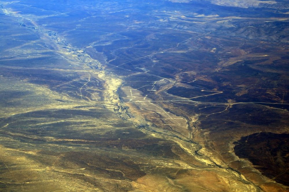 Luftbild Breede River DC - Von Bergen umsäumte Tallandschaft in Breede River DC in der Provinz Westkap, Südafrika