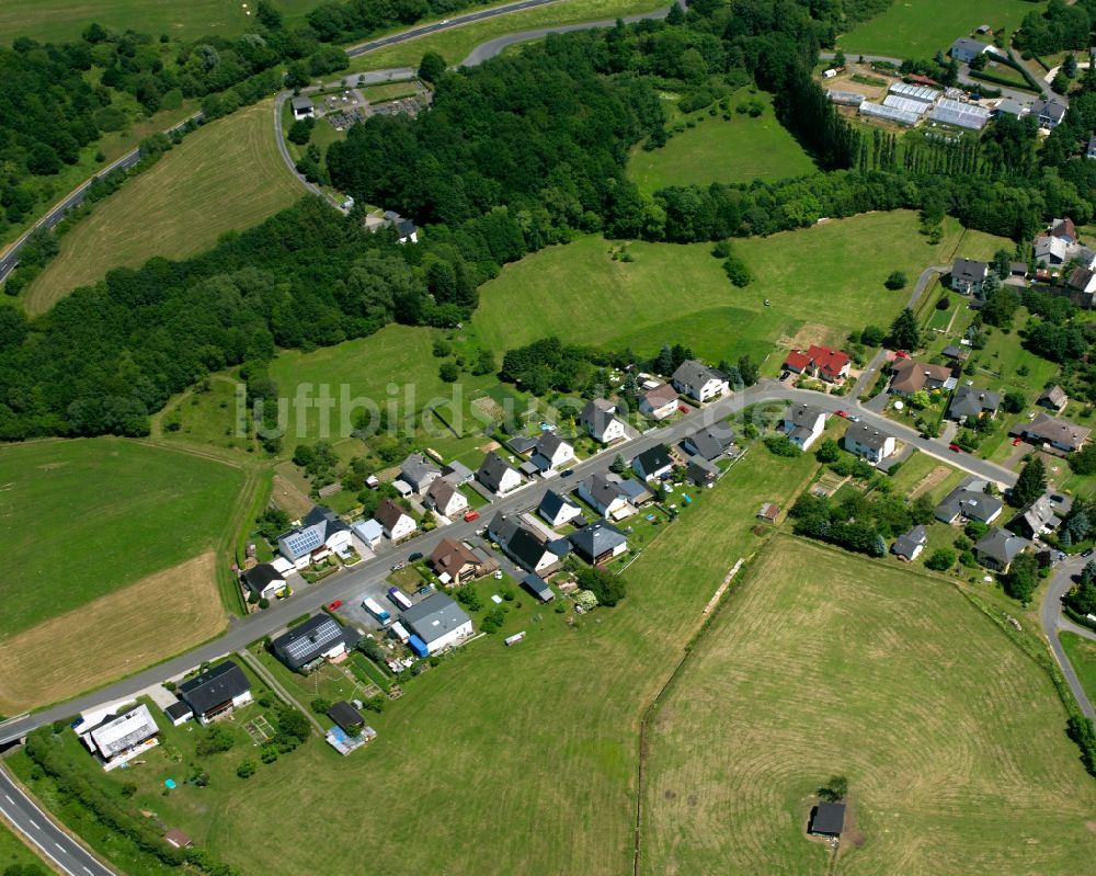 Luftaufnahme Beilstein - Von Wald umgebene Ortsansicht in Beilstein im Bundesland Hessen, Deutschland
