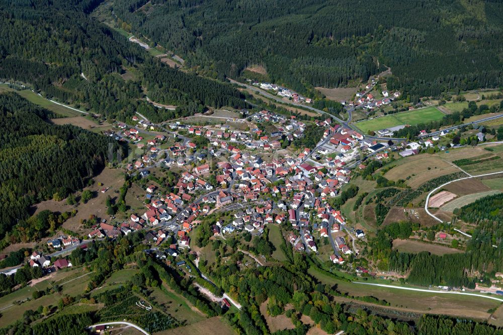 Luftbild Fellen - Von Wald umgebene Ortsansicht in Fellen im Bundesland Bayern, Deutschland
