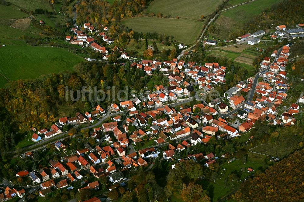 Luftaufnahme Nazza - Von Wald umgebene Ortsansicht in Nazza im Bundesland Thüringen, Deutschland