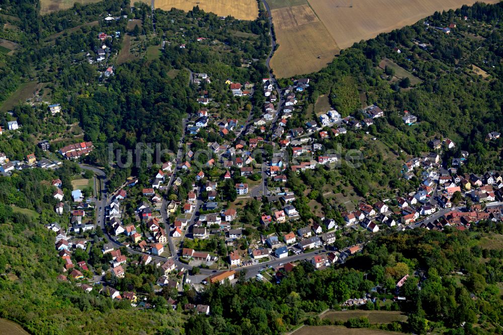 Luftaufnahme Unterdürrbach - Von Wald umgebene Ortsansicht in Unterdürrbach im Bundesland Bayern, Deutschland