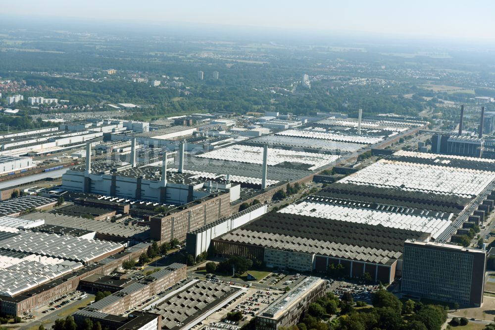 Wolfsburg aus der Vogelperspektive: VW - Werksgelände der Volkswagen AG in Wolfsburg im Bundesland Niedersachsen