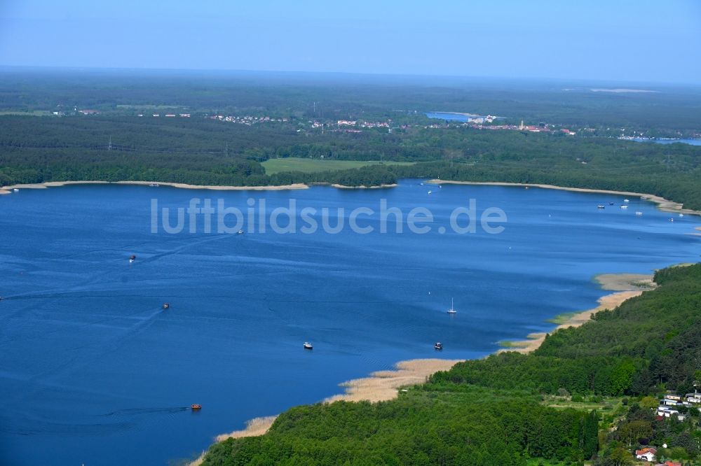 Luftaufnahme Himmelpfort - Waldgebiete am Ufer des Sees Stolpsee in Zootzen im Bundesland Brandenburg, Deutschland