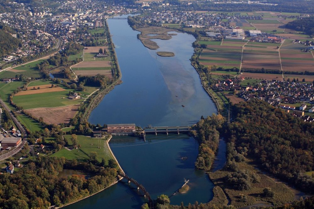 Luftbild Klingnau - Wasserkraftwerk KRA an der Aare in Klingnau im Kanton Aargau, Schweiz