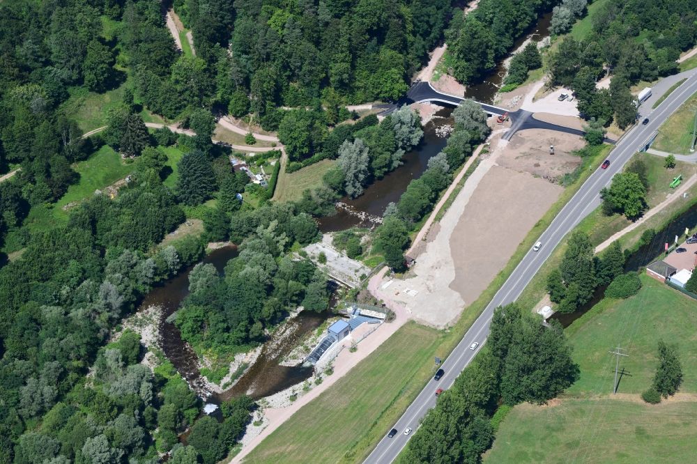 Luftaufnahme Maulburg - Wasserkraftwerk und Neubau einer Brücke über die Wiese in Maulburg im Bundesland Baden-Württemberg, Deutschland