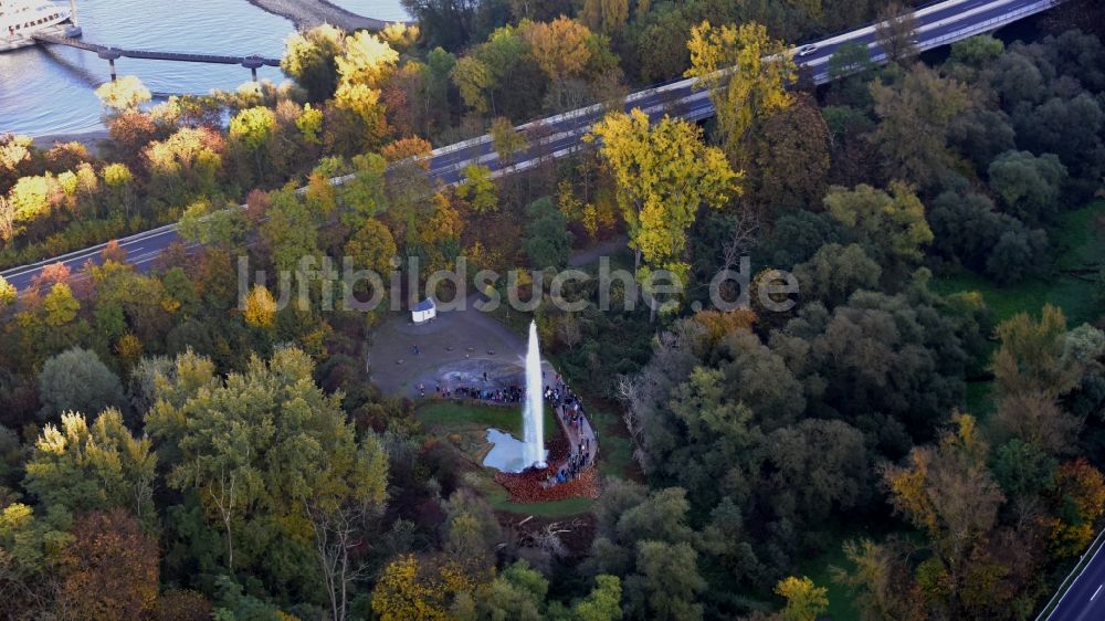 Luftbild Andernach - Wasserspiel- Fontaine Geysir in Andernach im Bundesland Rheinland-Pfalz, Deutschland