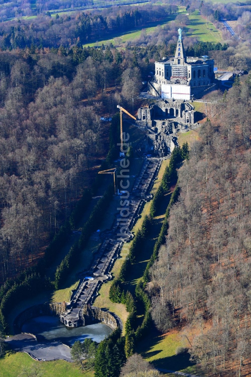 Luftbild Kassel - Wasserspiele- Brunnen auf dem Bergpark Wilhelmshöhe in Kassel im Bundesland Hessen, Deutschland
