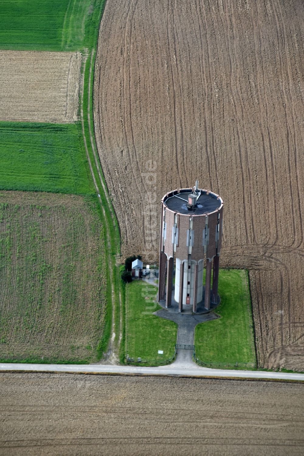 Luftbild Ath - Wasserwerk - Hochspeicher Anlage in Ath in Région wallonne, Belgien