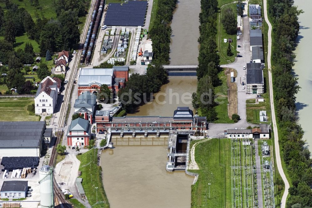 Gersthofen von oben - Wasserwerk und Wasserkraftwerk in Gersthofen im Bundesland Bayern, Deutschland