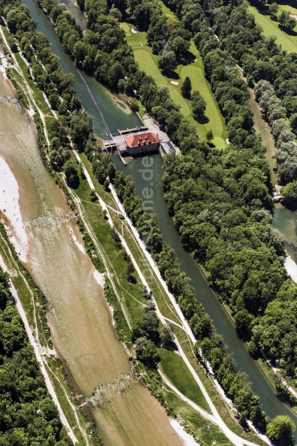 Luftbild München - Wasserwerk und Wasserkraftwerk Isar 1 an der Isar in München im Bundesland Bayern, Deutschland