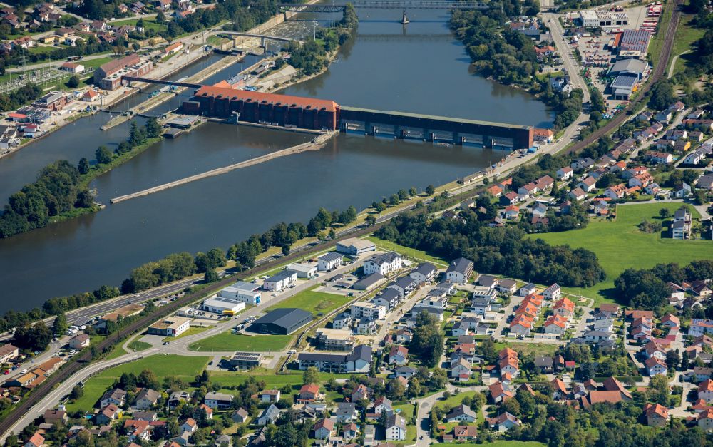 Luftaufnahme Passau - Wasserwerk und Wasserkraftwerk in Passau im Bundesland Bayern, Deutschland