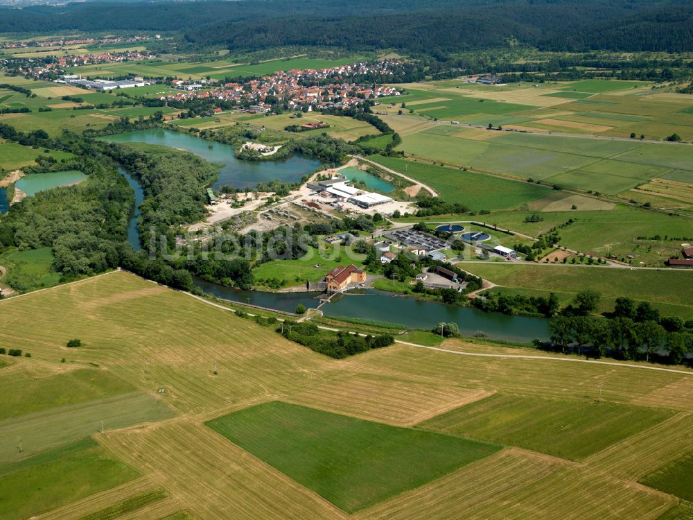Luftbild Kiebingen - Wasserwerk und Wasserkraftwerk am Ufer des Flußverlaufes des Neckar in Kiebingen im Bundesland Baden-Württemberg, Deutschland