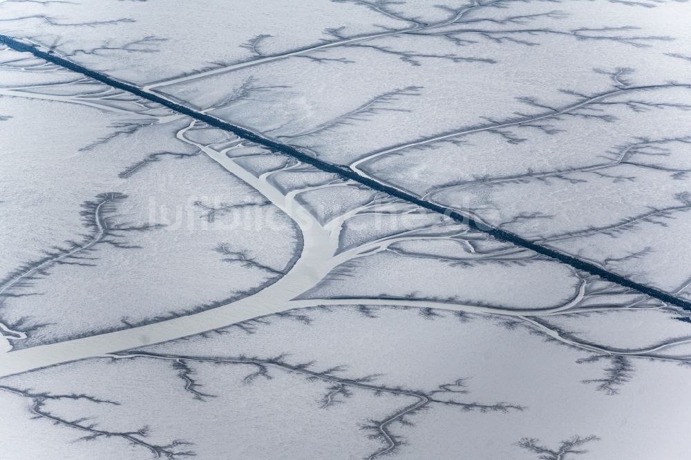 Luftaufnahme Bunde - Wattenlandschaft am Flußverlauf der Ems in Bunde im Bundesland Niedersachsen, Deutschland