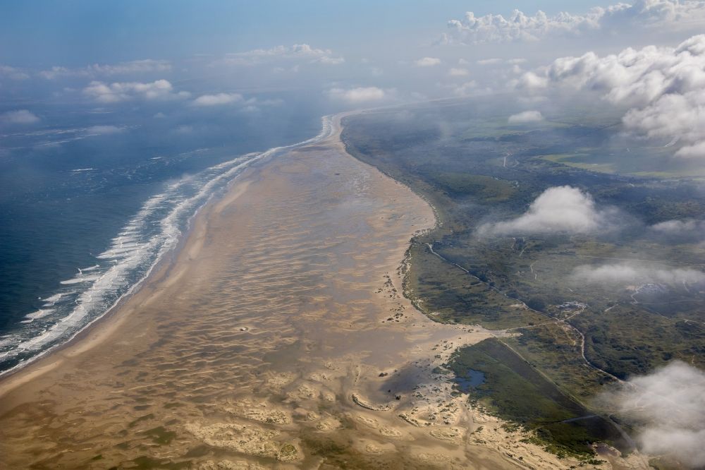 Luftbild Borkum - Wattenmeer der Nordsee- Küste in Borkum im Bundesland Niedersachsen, Deutschland