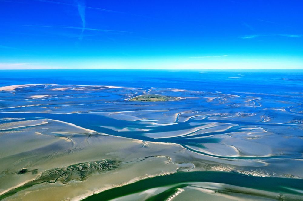 Luftbild Cuxhaven - Wattenmeer der Nordsee- Küste vor Cuxhaven im Bundesland Niedersachsen, Deutschland