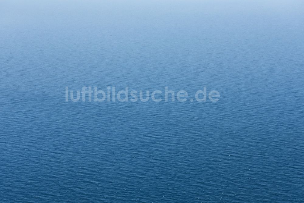 Sylt aus der Vogelperspektive: Wattenmeer der Nordsee- Küste in Sylt im Bundesland Schleswig-Holstein, Deutschland