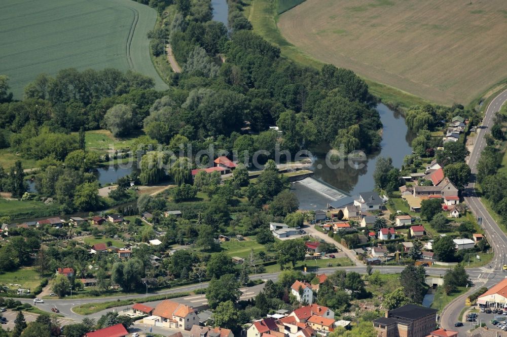 Luftbild Artern/Unstrut - Wehr und Wasserkraftanlage an der Unstrut in Artern/Unstrut im Bundesland Thüringen, Deutschland