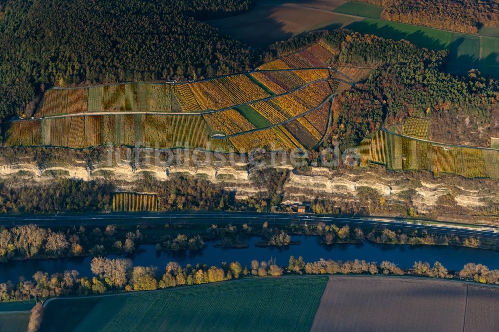 Luftbild Karlstadt - Weinbergs- Landschaft der Winzer- Gebiete in Karlstadt im Bundesland Bayern, Deutschland