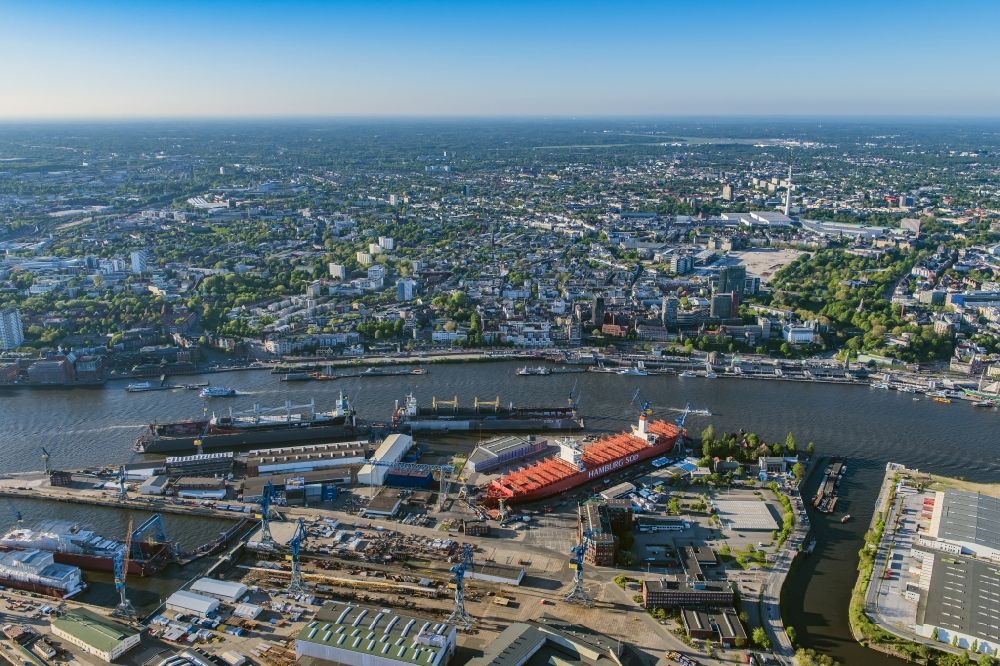 Luftaufnahme Hamburg - Werftgelände der Blohm+Voss GmbH in Hamburg