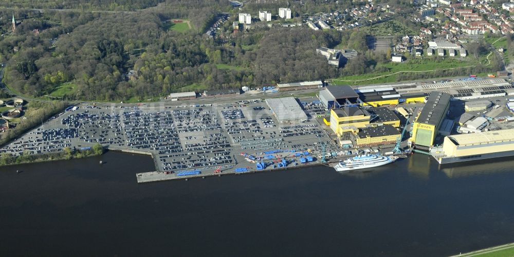 Lemwerder aus der Vogelperspektive: Werftgelände der Fr. Lürssen Werft GmbH & Co.KG in Lemwerder im Bundesland Niedersachsen
