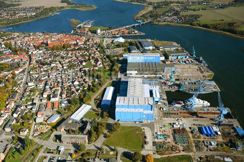 Luftbild Wolgast - Werftgelände der Peenewerft in Wolgast im Bundesland Mecklenburg-Vorpommern, Deutschland