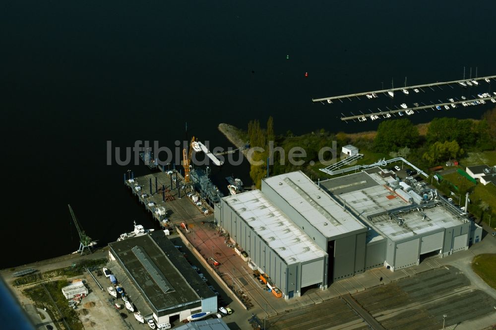 Luftbild Rostock - Werftgelände der TAMSEN MARITIM GmbH in Rostock im Bundesland Mecklenburg-Vorpommern, Deutschland