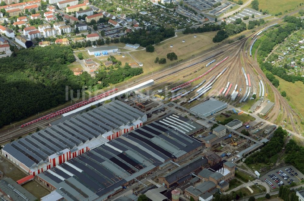 Delitzsch von oben - Werkhallen und Betriebsgelände der EuroMaint Rail GmbH in Delitzsch in Sachsen