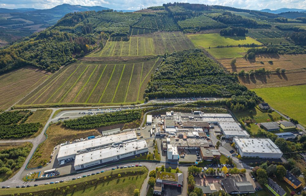 Luftaufnahme Bestwig - Werksgelände von Arconic in Bestwig im Bundesland Nordrhein-Westfalen, Deutschland