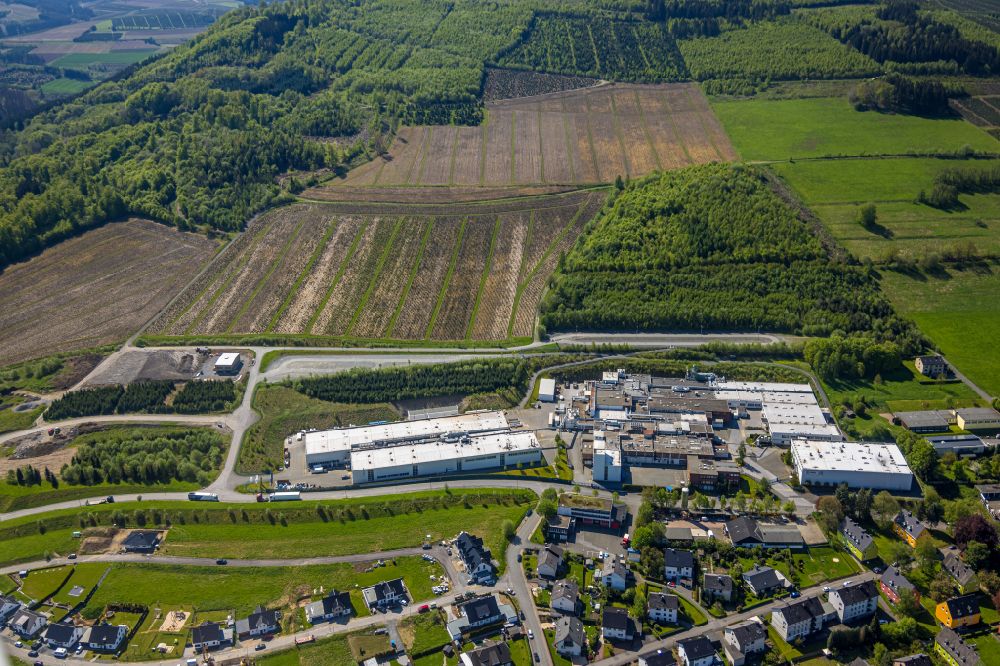 Luftaufnahme Bestwig - Werksgelände von Arconic in Bestwig im Bundesland Nordrhein-Westfalen, Deutschland